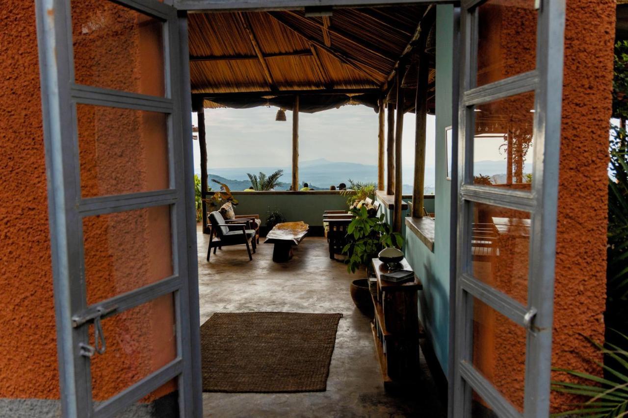 Isunga Lodge Kibale National Park Bagian luar foto