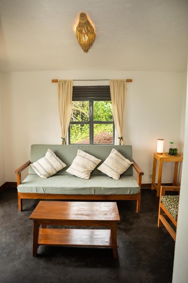 Isunga Lodge Kibale National Park Bagian luar foto