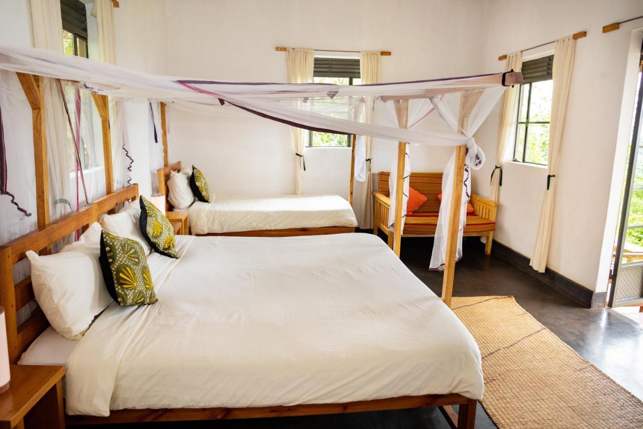 Isunga Lodge Kibale National Park Bagian luar foto