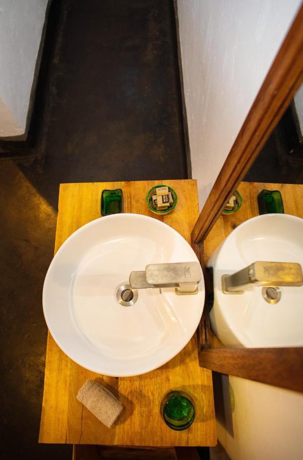 Isunga Lodge Kibale National Park Bagian luar foto