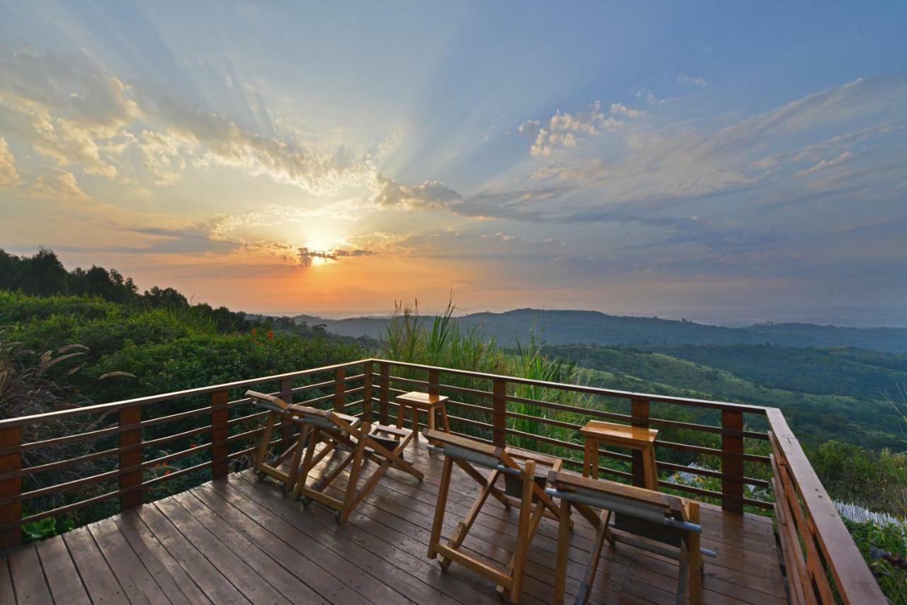 Isunga Lodge Kibale National Park Bagian luar foto